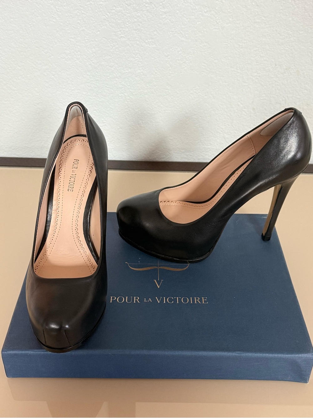 Pour La Victoire Irina Black Leather Platform Stiletto Pumps